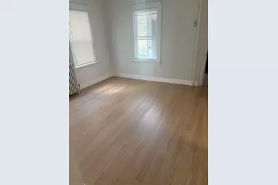 1088 Bridge St, Lowell, MA 01850 - Photo 5