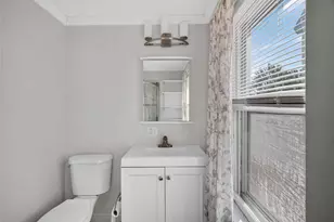 1020 Shirley St, Winthrop, MA 02152 - Photo 21