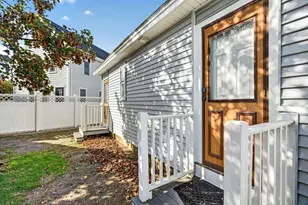 1020 Shirley St, Winthrop, MA 02152 - Photo 3