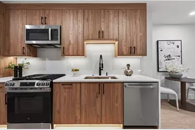 250 Bremen #3, Boston, MA 02128 - Photo 3