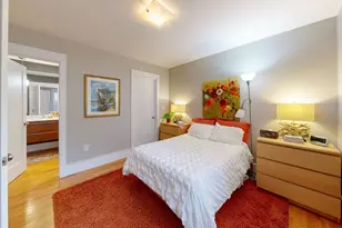 18 Hazel St, Cambridge, MA 02138 - Photo 9