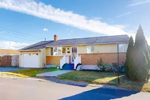 292 Rumney Rd, Revere, MA 02151 - Photo 1