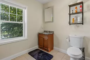 11 Blossom St, Lowell, MA 01852 - Photo 17