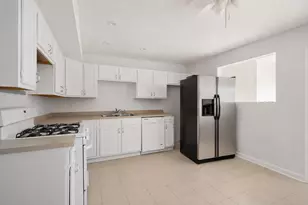 526 Third St, Fall River, MA 02721 - Photo 9