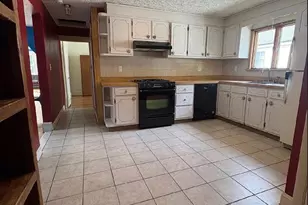 105 Warwick Rd, Newton, MA 02465 - Photo 9