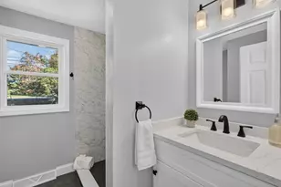 8 Reid St, Raynham, MA 02767 - Photo 17