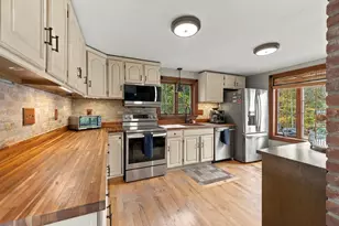 252 Leavitt St, Hingham, MA 02043 - Photo 9