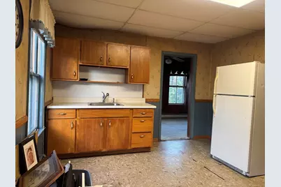 181 W London, Lowell, MA 01852 - Photo 13