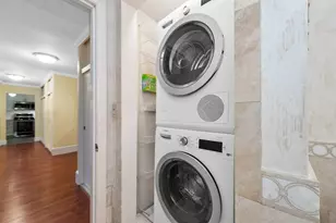 131 Sewall Ave, Brookline, MA 02446 - Photo 41
