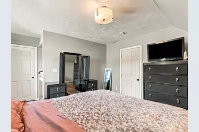 111 Packard St, Hudson, MA 01749 - Photo 19