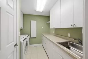 517 Ideal Ln, Ludlow, MA 01056 - Photo 27