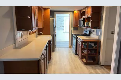 43 Chisholm Rd, Weymouth, MA 02190 - Photo 3