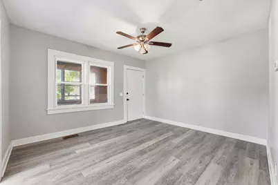 35-37 Acorn St, Springfield, MA 01109 - Photo 5