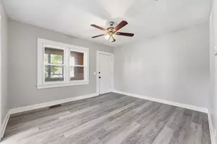 35-37 Acorn St, Springfield, MA 01109 - Photo 5