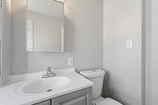 35-37 Acorn St, Springfield, MA 01109 - Photo 19