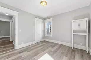 35-37 Acorn St, Springfield, MA 01109 - Photo 17