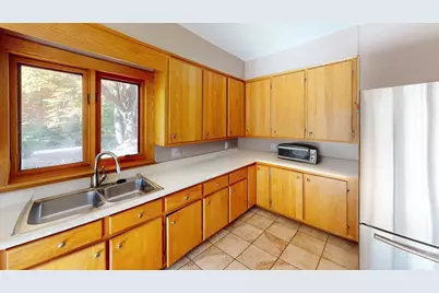146 Old Rd, Dracut, MA 01826 - Photo 9