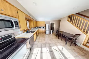 146 Old Rd, Dracut, MA 01826 - Photo 7