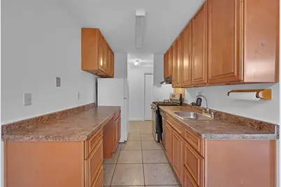 12 Shrewsbury Green Dr #C, Shrewsbury, MA 01545 - Photo 3