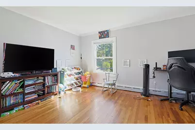 116 Gladstone St, Brockton, MA 02302 - Photo 13
