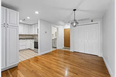 219 Central St #3A, Lowell, MA 01852 - Photo 19
