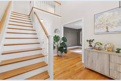 8 Lannister Ln, Seekonk, MA 02771 - Photo 3