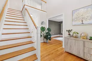 8 Lannister Ln, Seekonk, MA 02771 - Photo 3