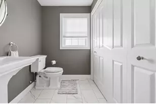 8 Lannister Ln, Seekonk, MA 02771 - Photo 15