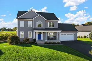 8 Lannister Ln, Seekonk, MA 02771 - Photo 1