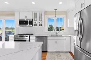 8 Lannister Ln, Seekonk, MA 02771 - Photo 13
