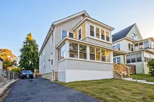 559-561 Wilbraham Rd, Springfield, MA 01109 - Photo 3