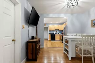 606 E 6th St, Boston, MA 02127 - Photo 7