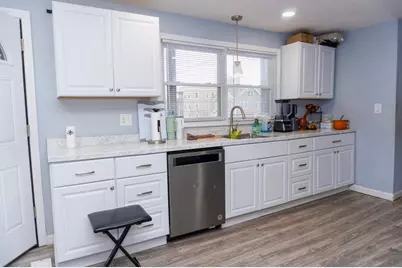 105 Chestnut St, Lowell, MA 01852 - Photo 23
