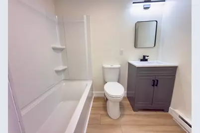 105 Chestnut St, Lowell, MA 01852 - Photo 15