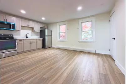 105 Chestnut St, Lowell, MA 01852 - Photo 11