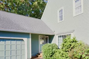 34 Brookdale Cir, Shrewsbury, MA 01545 - Photo 3