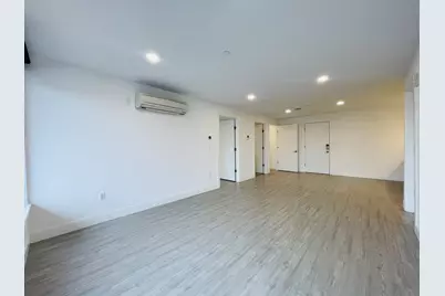 42 North Beacon St #504, Boston, MA 02134 - Photo 5