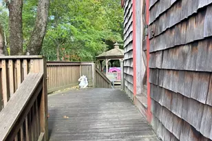 484 Elm St, Braintree, MA 02184 - Photo 25