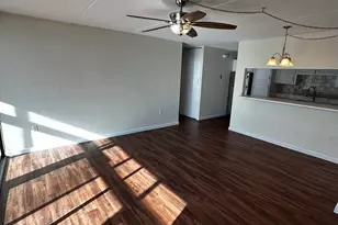 25 Skyline Dr, Braintree, MA 02184 - Photo 3