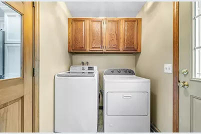6 Townview Circle, East Longmeadow, MA 01028 - Photo 17