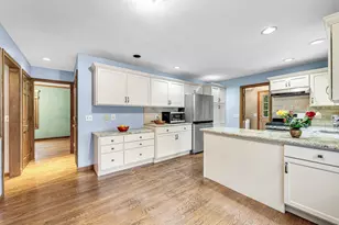6 Townview Cir, East Longmeadow, MA 01028 - Photo 15
