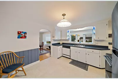 641 Commercial St, Weymouth, MA 02189 - Photo 11