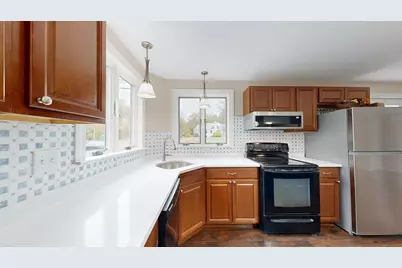208 Rhode Island Rd, Lakeville, MA 02347 - Photo 9