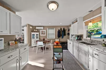 40 Buckman St #40, Woburn, MA 01801 - Photo 7