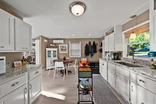 40 Buckman St, Woburn, MA 01801 - Photo 7