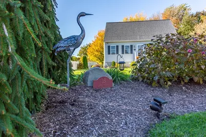 35 Water St, Somerset, MA 02726 - Photo 29