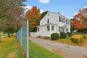 23 Adamsdale, Attleboro, MA 02703 - Photo 3