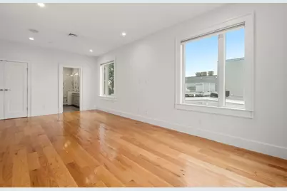 17 Vinton Street #5, Boston, MA 02127 - Photo 17