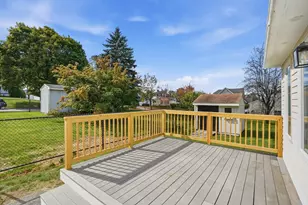 49 Vernon St, Haverhill, MA 01835 - Photo 5