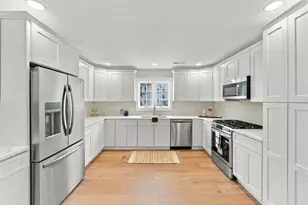 46 Hastings Ave, Worcester, MA 01606 - Photo 17